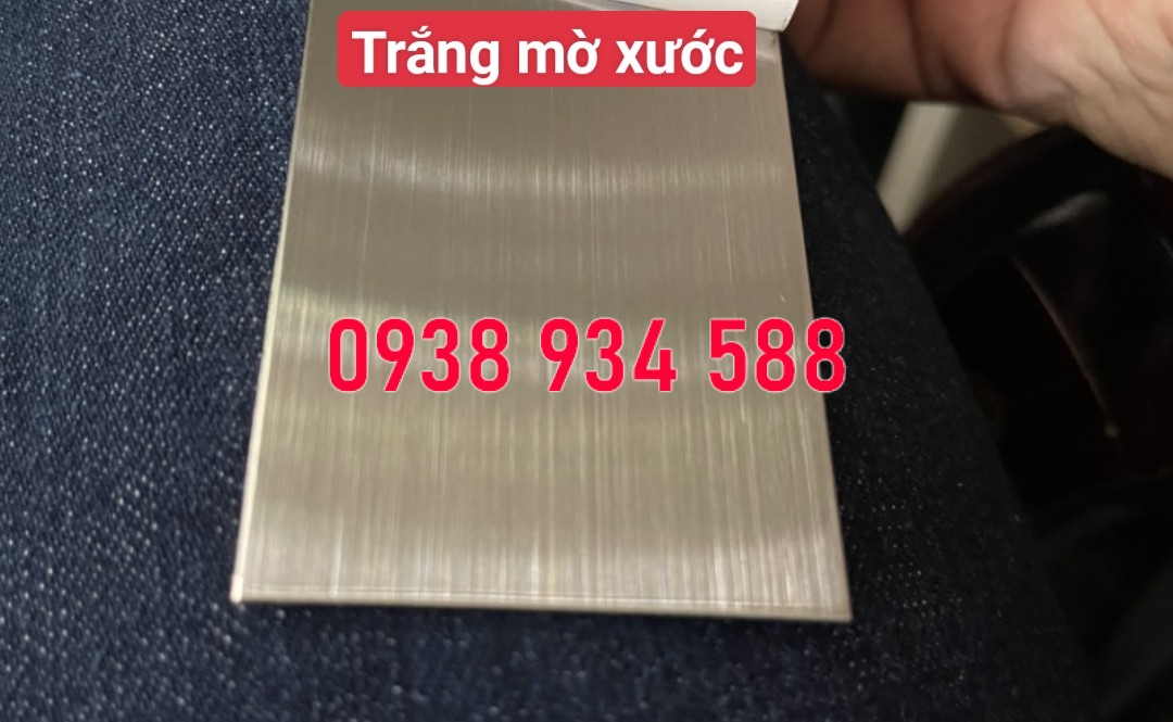 Inox trắm xước