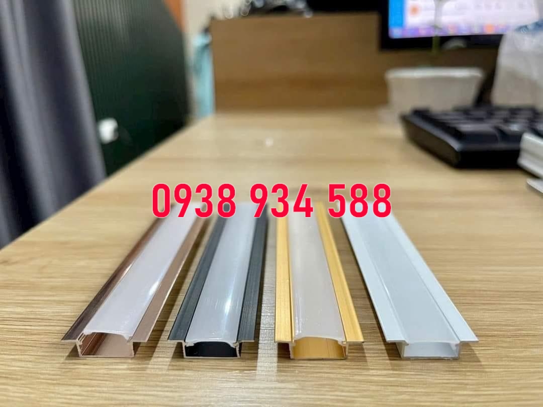 nẹp led màu đen