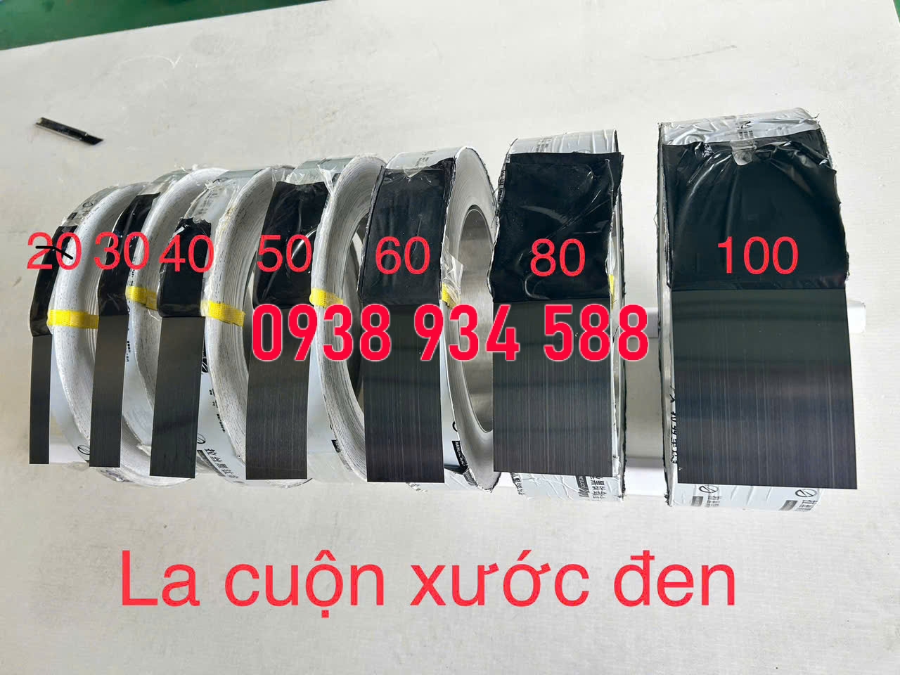 LA CUỘN INOX ĐEN XƯỚC