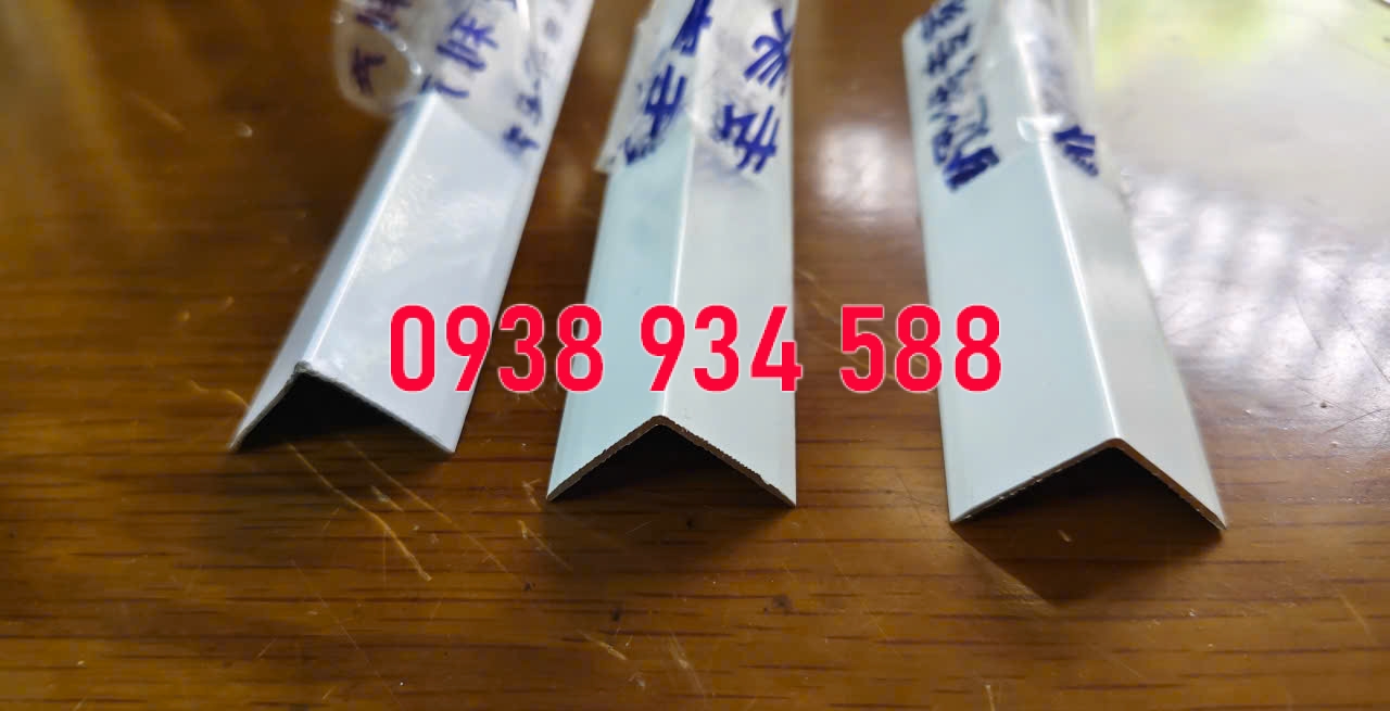 V Nhôm trắng sữa